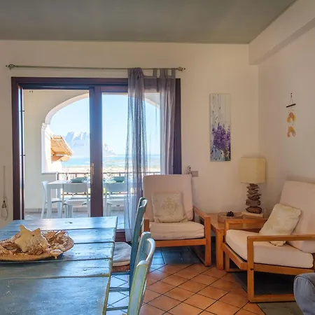 Vista Mare-isola Tavolara E Solarium Panoramico Apartamento *