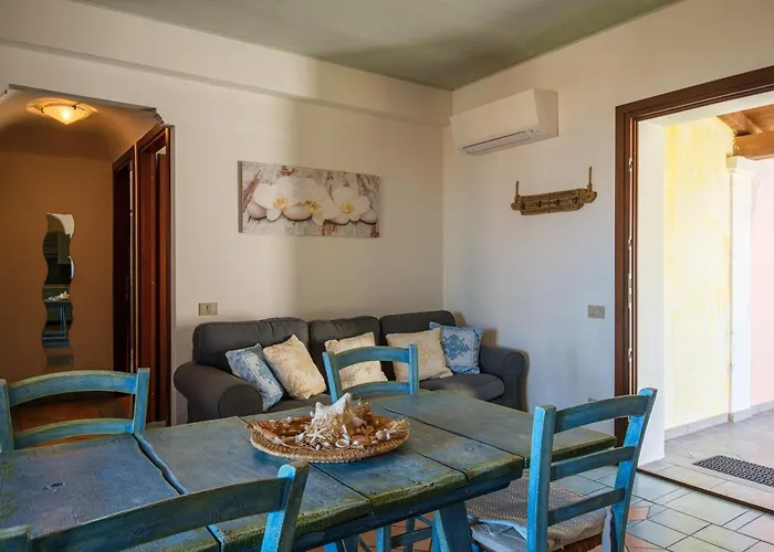 Appartement Vista Mare-isola Tavolara E Solarium Panoramico Porto San Paolo (Sardinia)