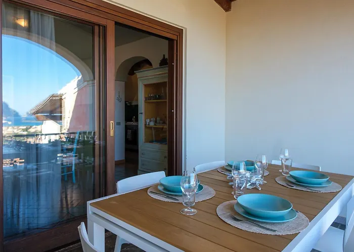 Vista Mare-isola Tavolara E Solarium Panoramico Appartement *